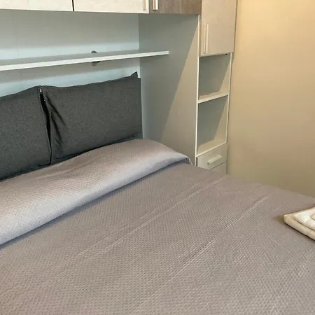 Dimora Gelso Apartamento Nápoles