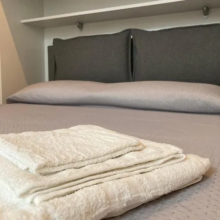 Dimora Gelso Apartment Naples